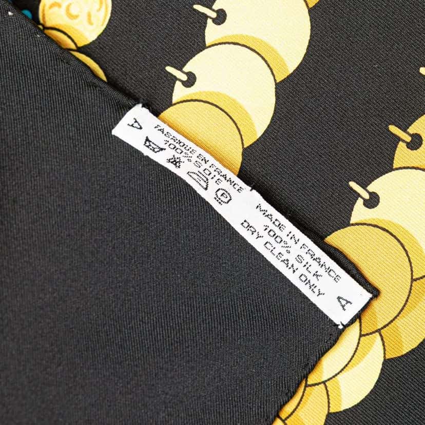 Hermès Kosmima Silk Scarf Black Silk Good condition - Box View