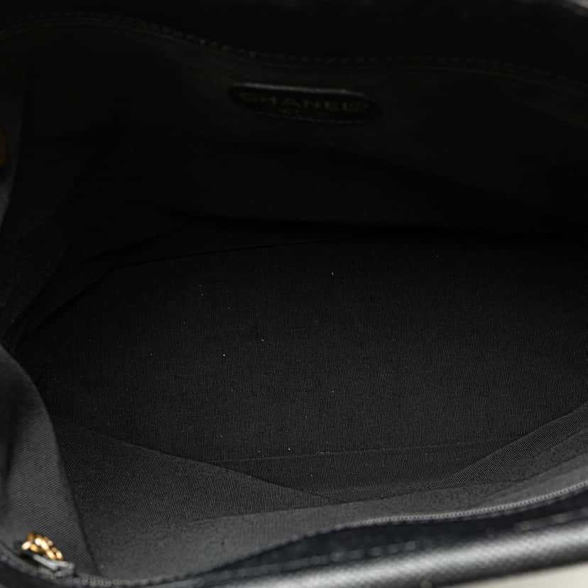 Chanel Caviar Tortoise Top Handle Tote Black Leather Good condition - Model View