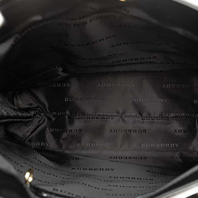 Burberry Plaid Tweed Tote Brown Tweed Good condition - Model View