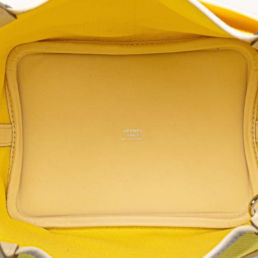 Hermès Toile Goeland and Swift Cargo Picotin Lock 18 Yellow Canvas Good condition - Model View