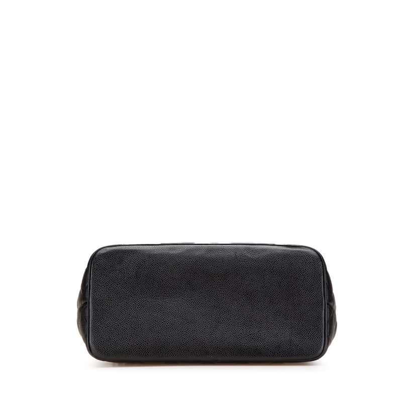 Chanel Caviar Medallion Tote Black Leather Good condition - Inside View