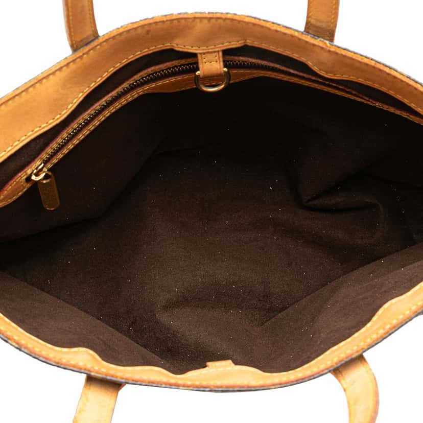 Louis Vuitton Monogram Wilshire PM Brown Canvas Good condition - Model View