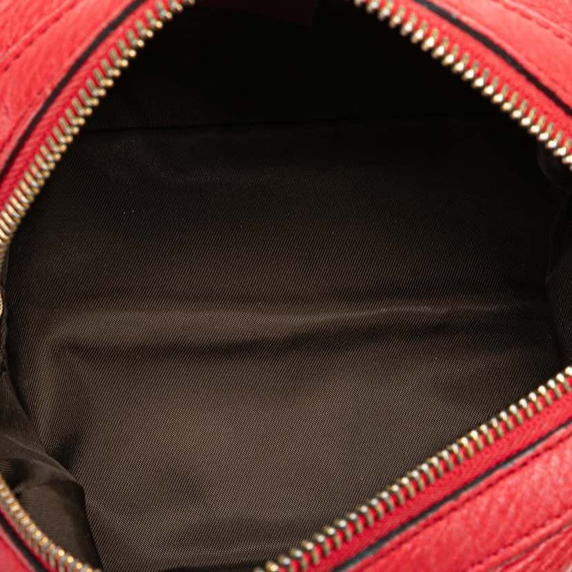 Gucci Leather Soho Cosmetic Pouch Red Leather Good condition - Model View