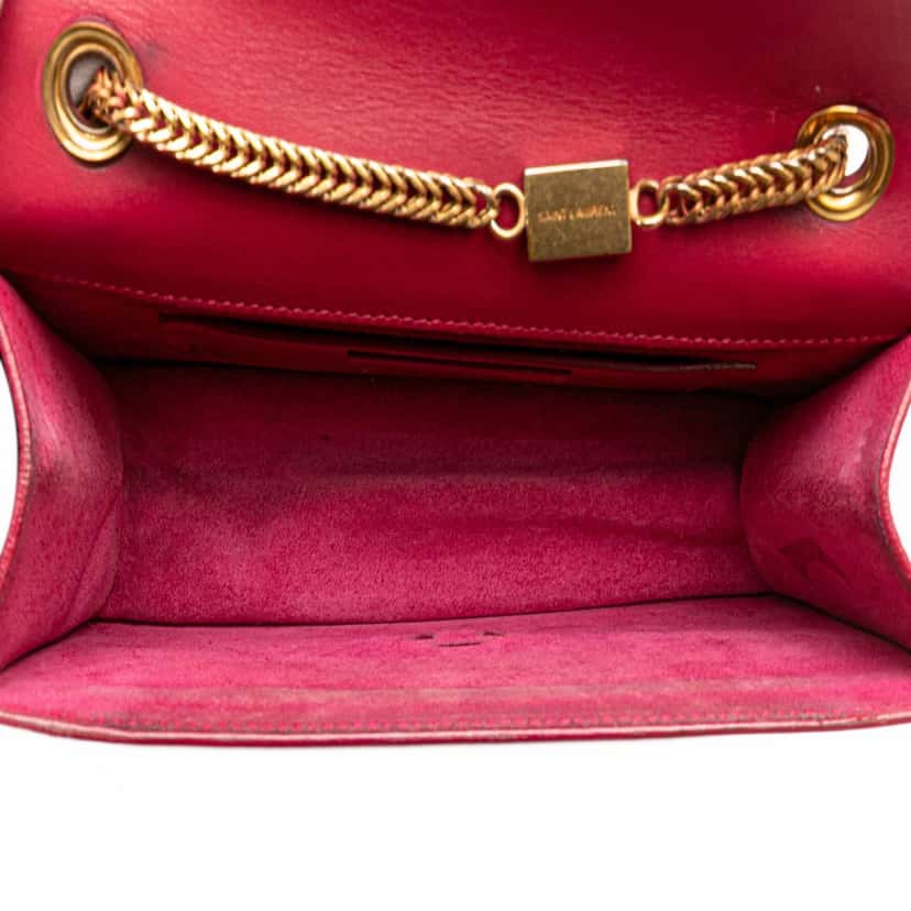 Saint Laurent Small Leather Betty Crossbody Red Leather Very good condition - Model View