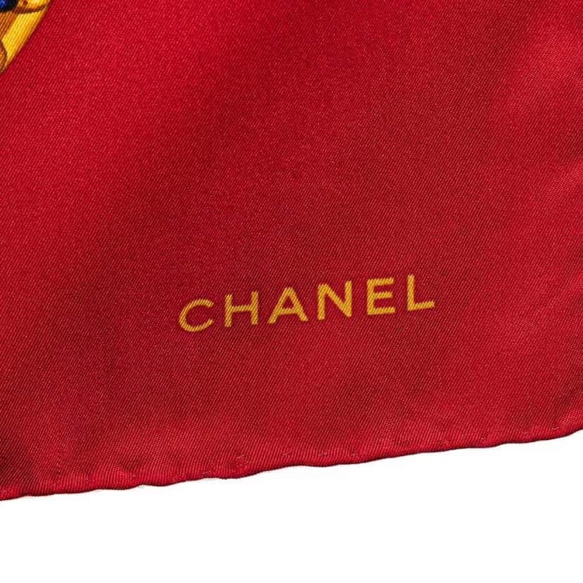 Chanel CC Jewel and Chain Print Silk Scarf Red Silk Good condition - Back View