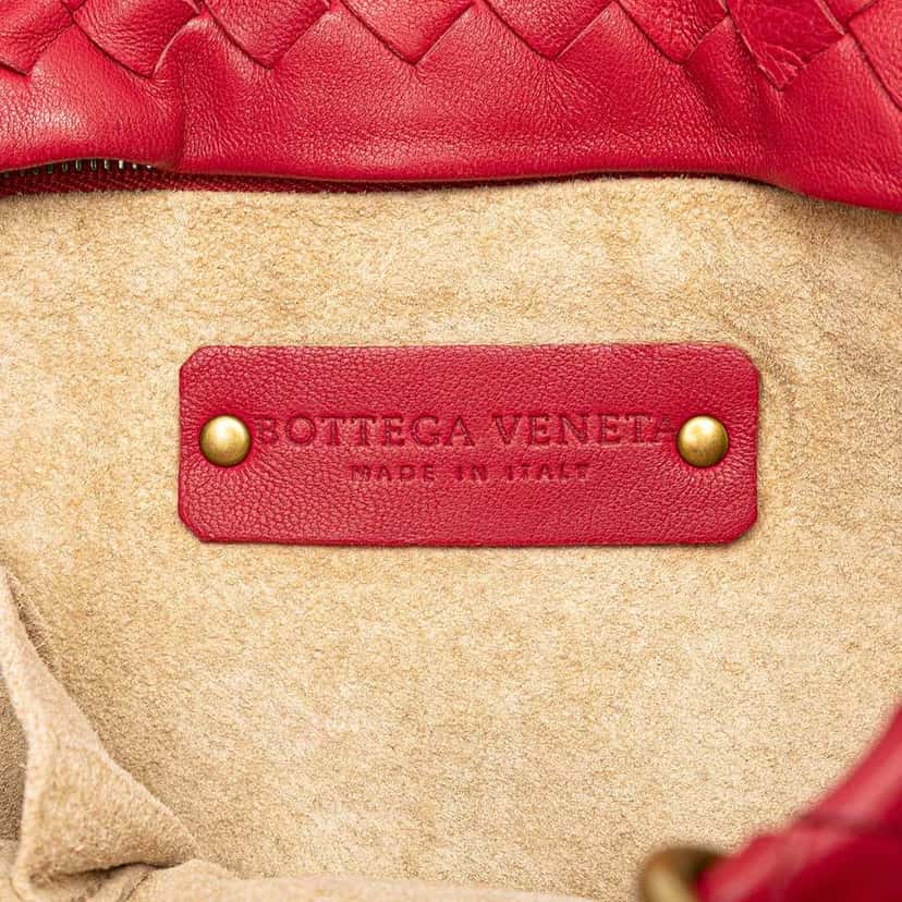 Bottega Veneta Small Nappa Intrecciato Capri Red Leather Very good condition - Box View