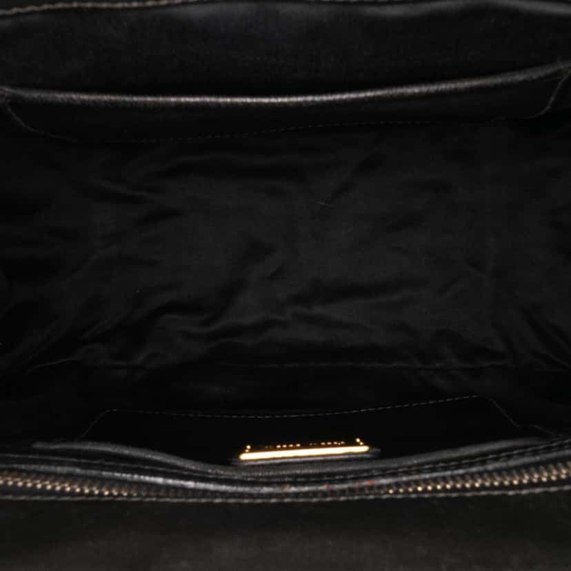 Miu Miu Matelasse Lambskin Satchel Black Leather Good condition - Model View