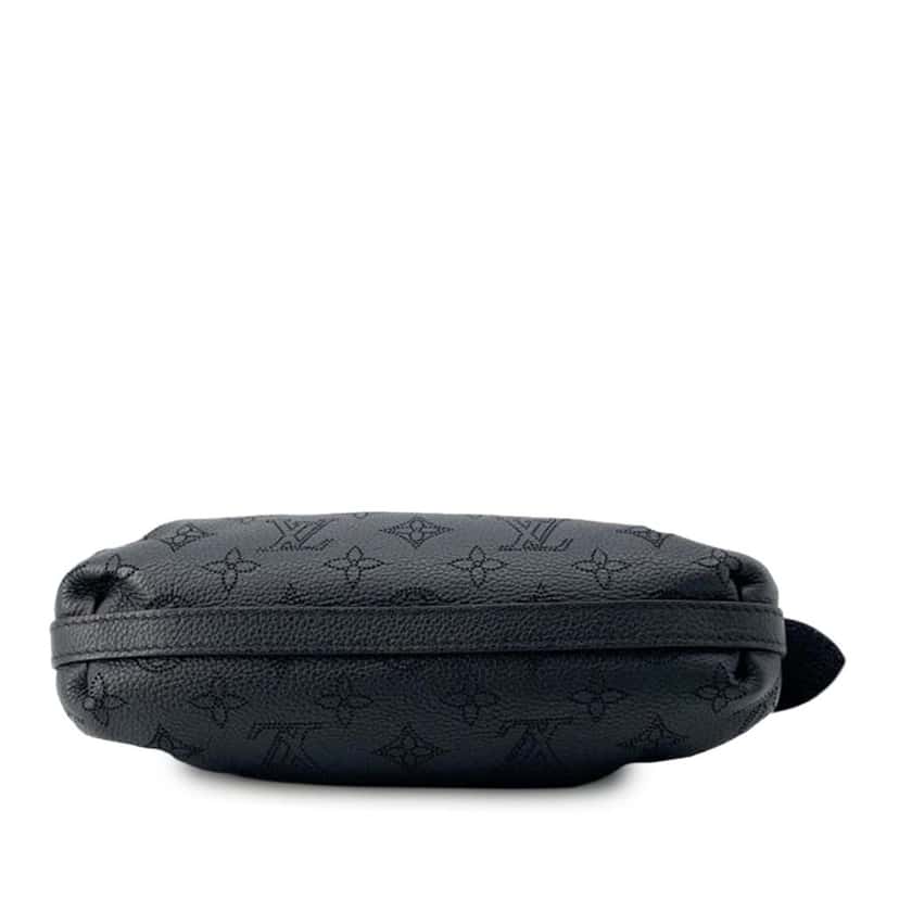 Louis Vuitton Monogram Mahina Scala Mini Pouch Black Leather Good condition - Inside View