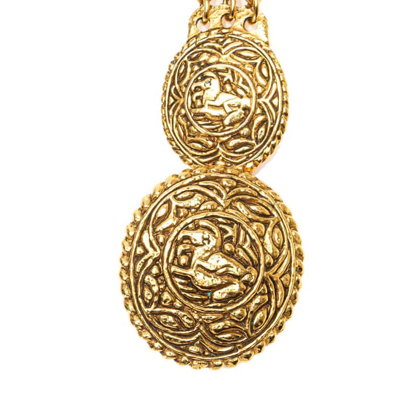 Chanel Gold Plated Equestrian Medallion Chain Belt Gold Metal Good condition - Back View