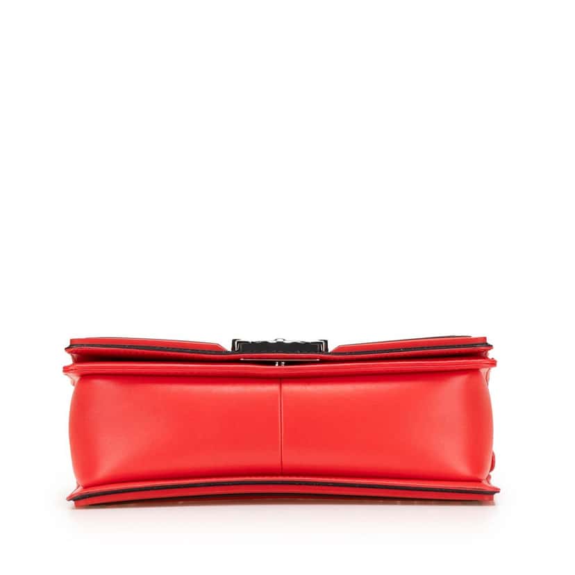 Chanel Old Medium Bicolor Quilted Lambskin and Rubber Boy Flap Red Leather Good condition - Inside View