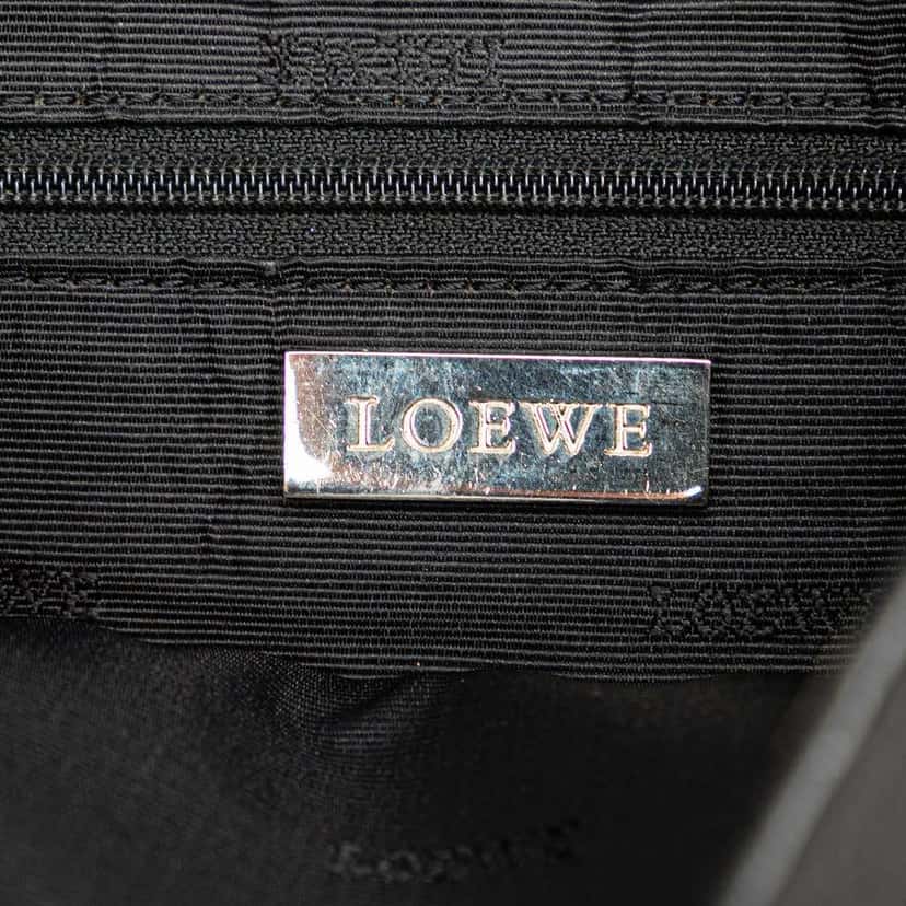 Loewe Anagram Leather Crossbody Black Leather Good condition - Box View