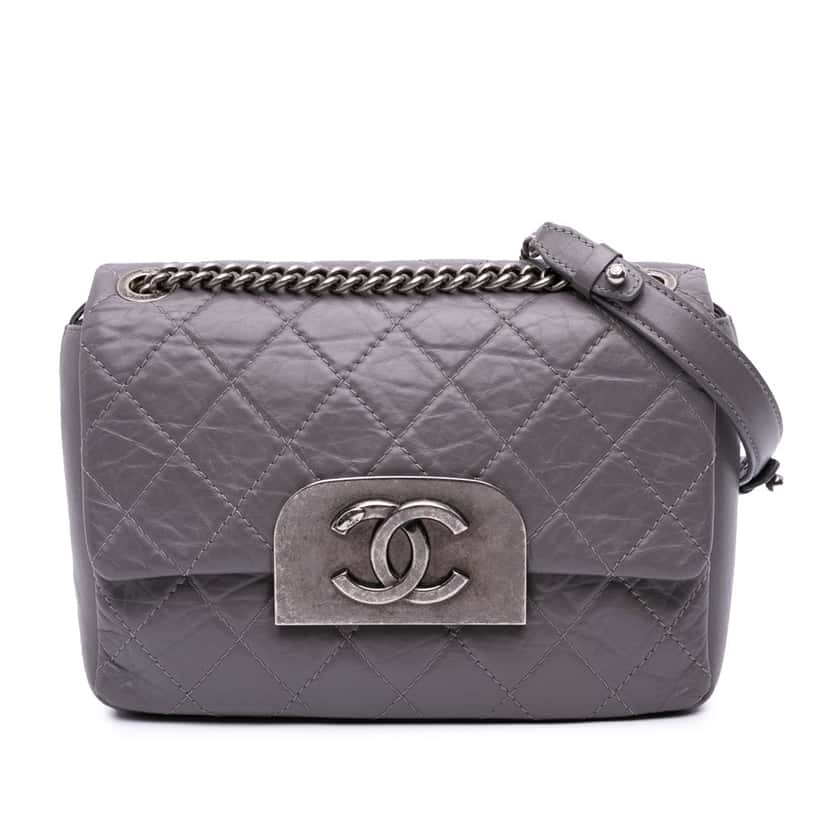 Chanel Quilted Aged Calfskin CC Square Flap Purple Leather Very good condition - Front View