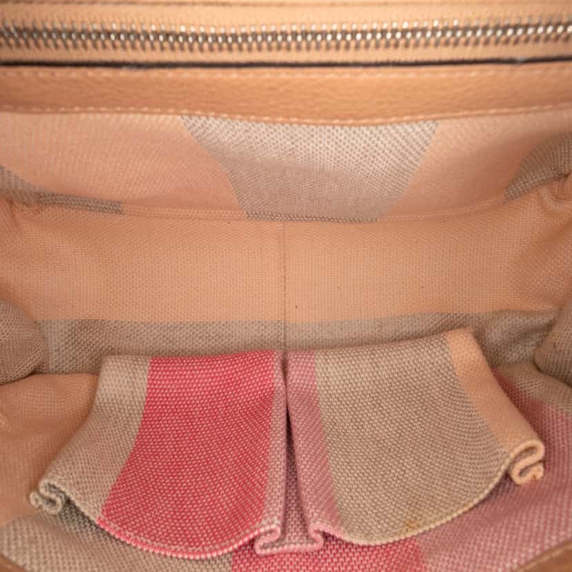 Gucci Medium Leather Bamboo Daily Crossbody Brown Leather Good condition - Model View