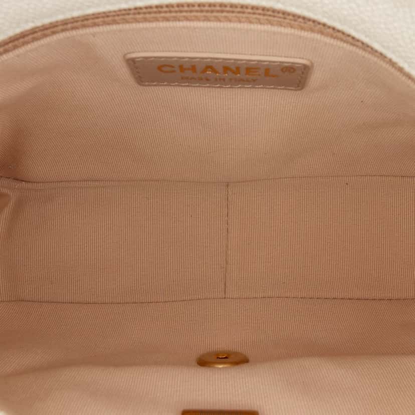 Chanel Small Quilted Caviar Chain Melody Flap White Leather Very good condition - Model View