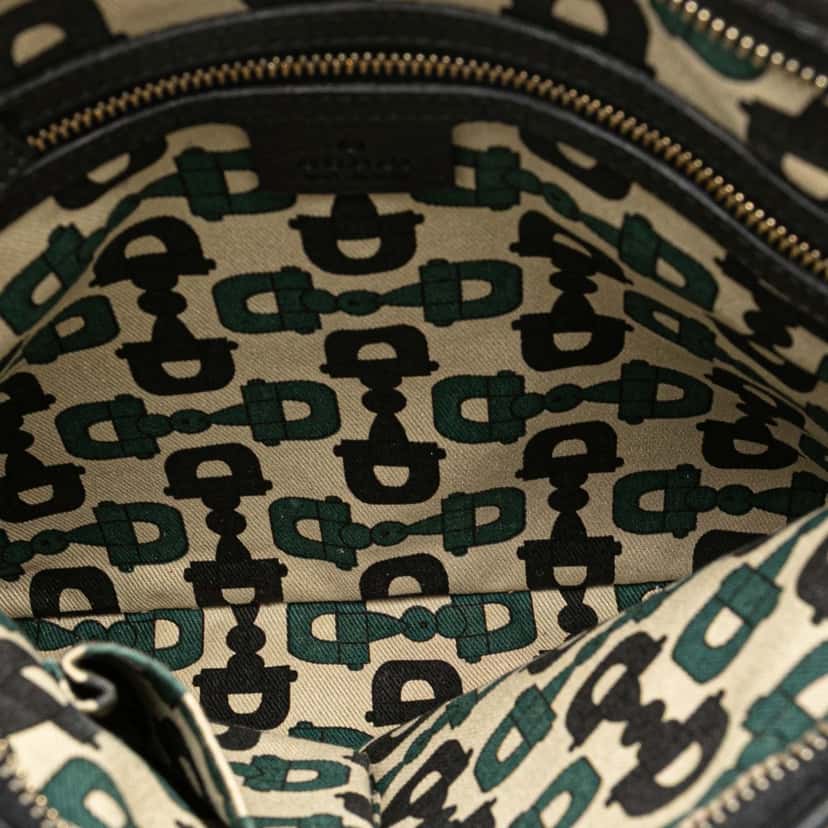 Gucci GG Canvas Jolicoeur Crossbody Black Canvas Good condition - Model View