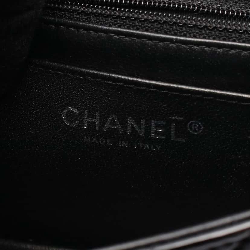 Chanel Mini Square Classic Chevron Patent Single Flap Black Leather Good condition - Box View
