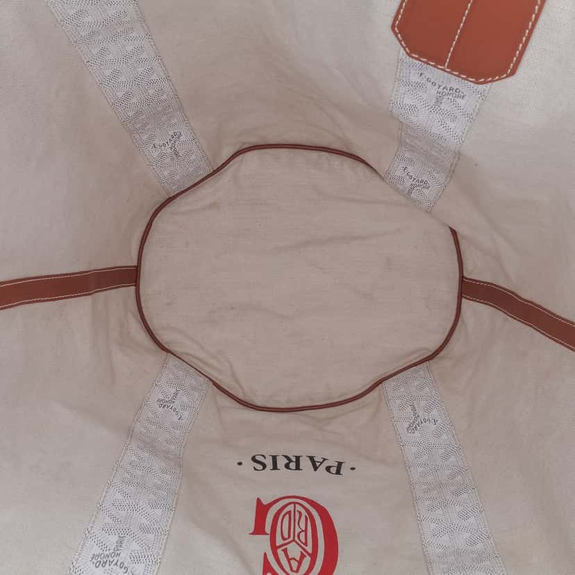 Goyard Goyardine Reversible Belharra Tote White Canvas Very good condition - Model View