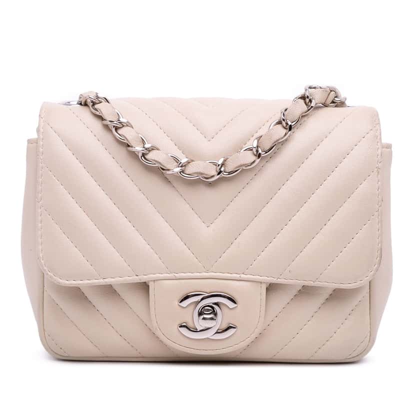 Chanel Mini Square Classic Chevron Lambskin Single Flap White Leather Good condition - Front View