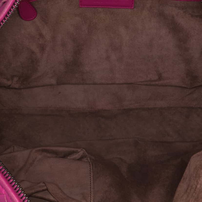 Bottega Veneta Nappa Intrecciato Montaigne Shoulder Bag Pink Leather Good condition - Model View
