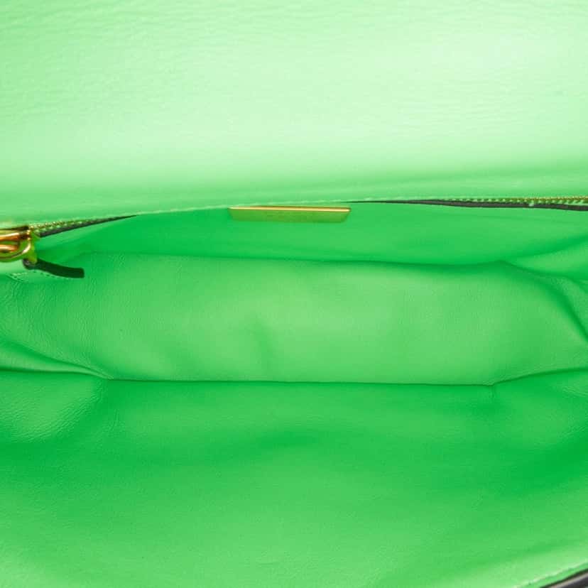 Fendi Zucca Embossed Leather Chain Midi Baguette Green Leather Very good condition - Box View