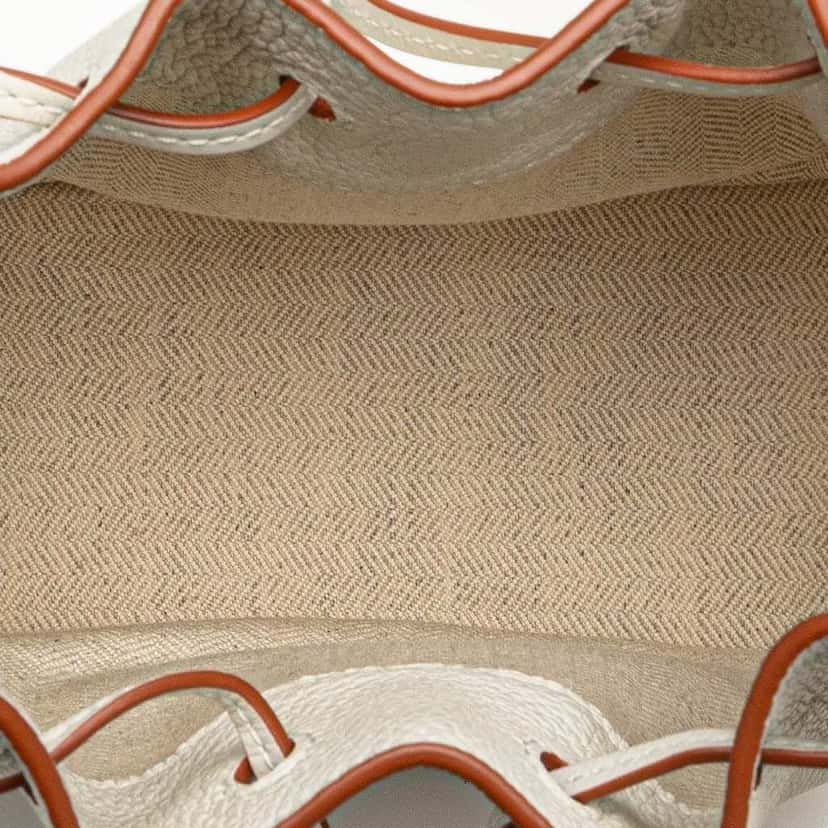 Loewe Mini Grained Calfskin Hammock Bag White Leather Good condition - Model View