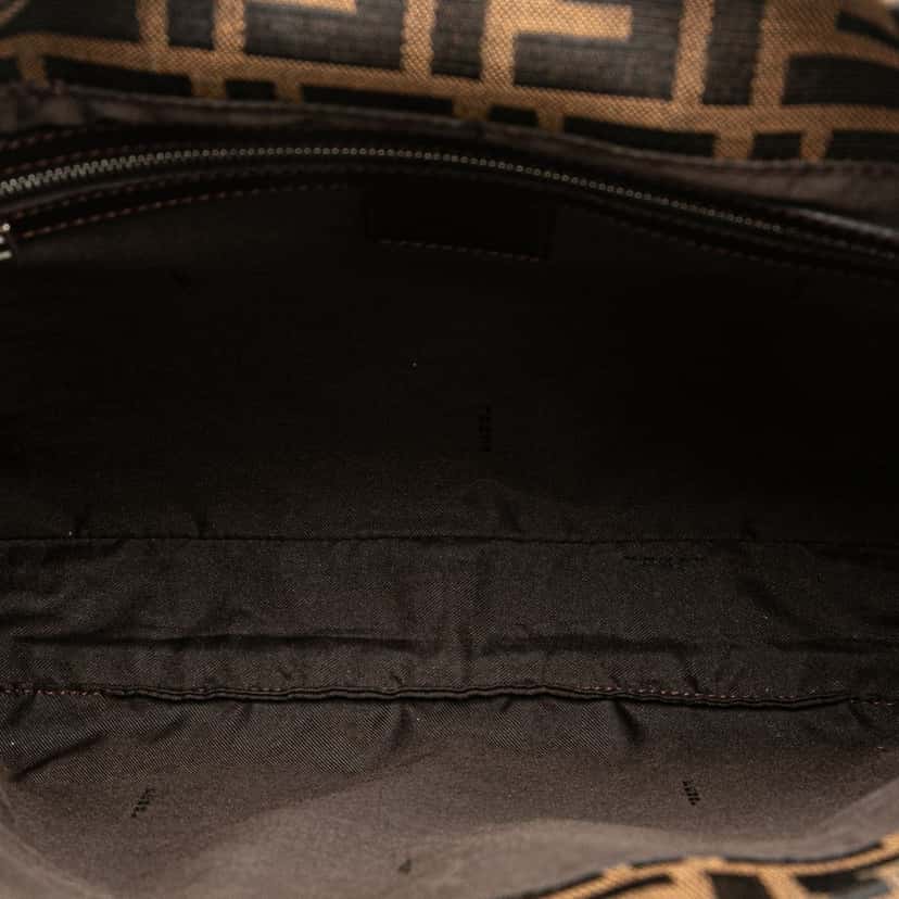 Fendi Zucca Canvas Shoulder Bag Brown Canvas Good condition - Model View