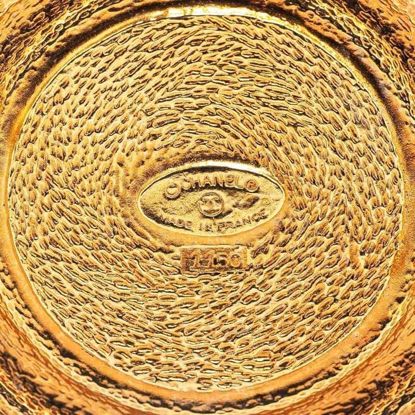 Chanel Gold Plated 31 Rue Cambon Round Brooch Gold Metal Good condition - Inside View