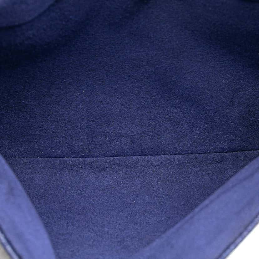 Louis Vuitton Monogram Empreinte Twice Blue Leather Good condition - Model View