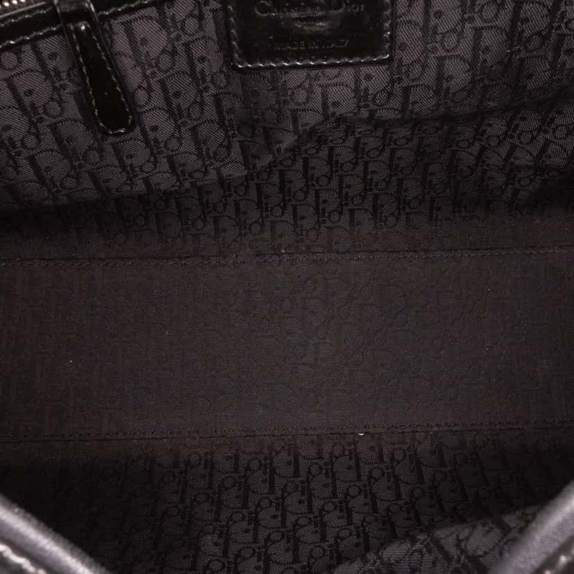 Dior Large Patent Cannage Lady Dior Black Leather Good condition - Model View
