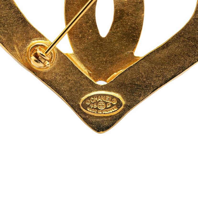 Chanel Gold Plated CC Heart Brooch Gold Metal Good condition - Inside View