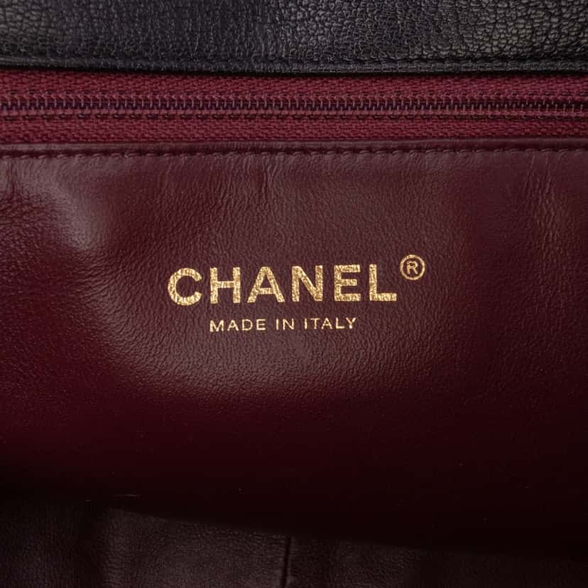 Chanel Large Diagonal Quilted Goatskin Flap Black Leather Good condition - Box View