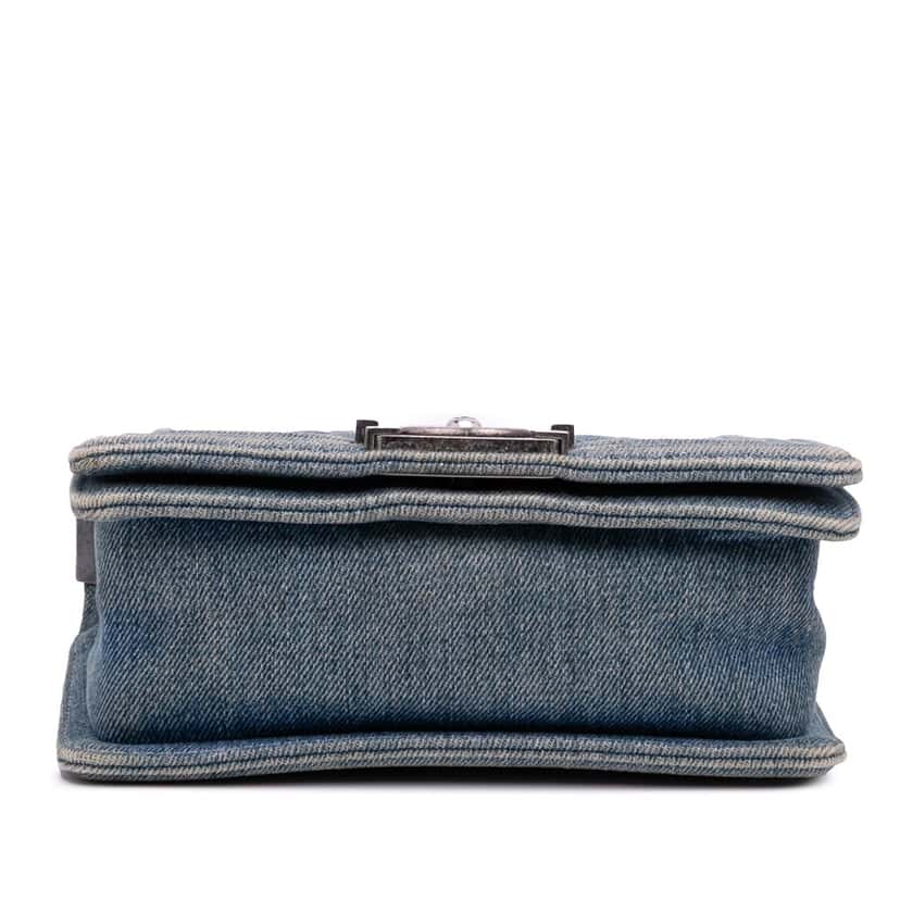 Chanel Small Quilted Denim Boy Flap Blue Denim Good condition - Inside View