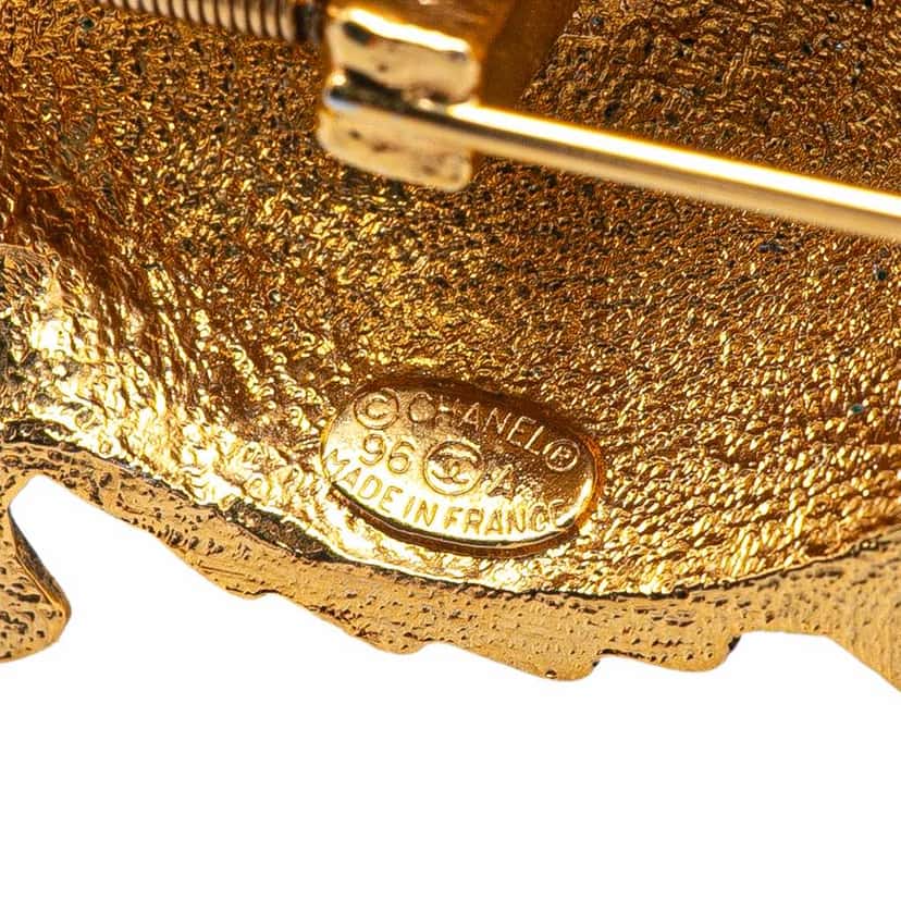 Chanel Gold Plated Turtle Pin Brooch Gold Metal Good condition - Inside View