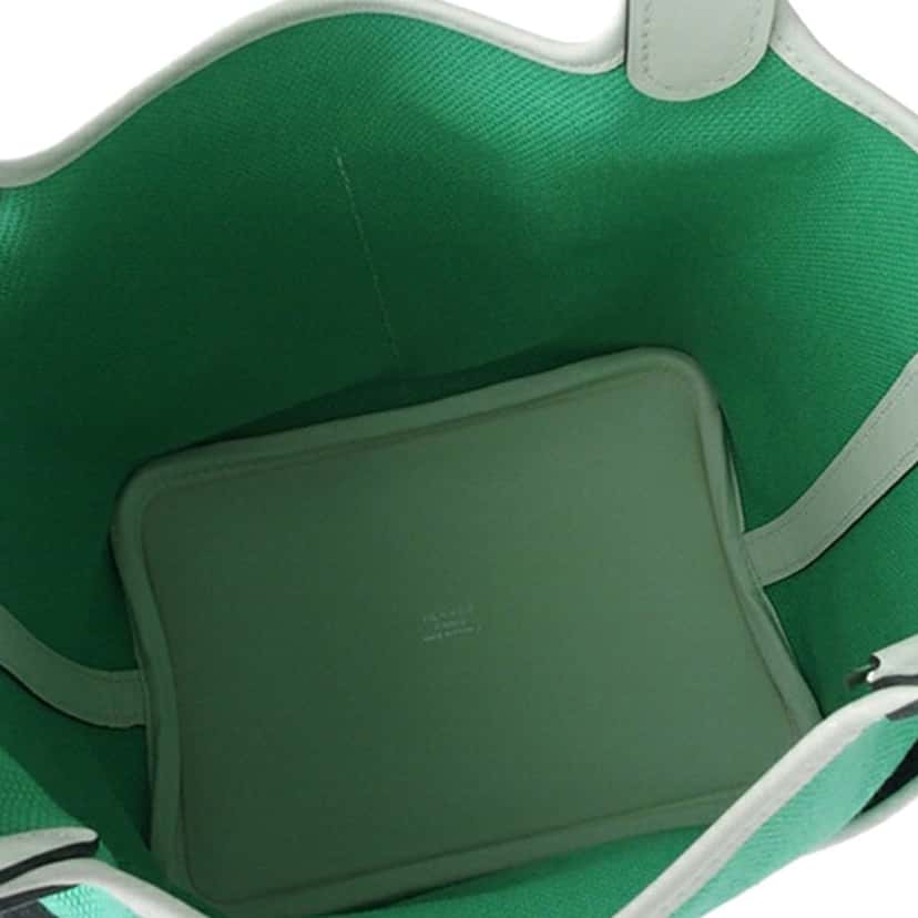 Hermès Toile Goeland and Swift Cargo Picotin Lock 18 Green Canvas Good condition - Model View