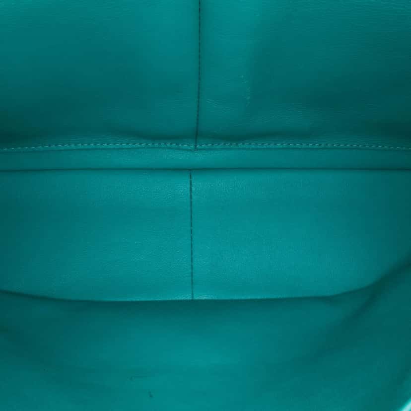 Chanel Jumbo Classic Lambskin Double Flap Blue Leather Good condition - Model View