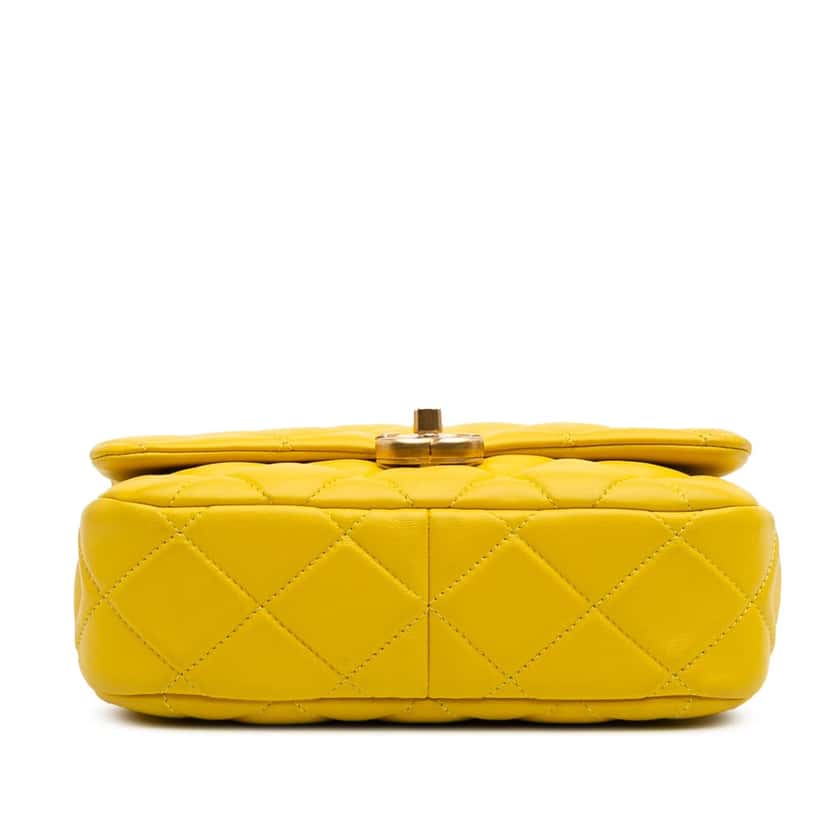 Chanel Small Quilted Lambskin Candy Chain Flap Yellow Leather Good condition - Inside View