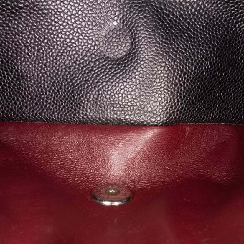 Chanel Jumbo Classic Caviar Double Flap Black Leather Good condition - Box View