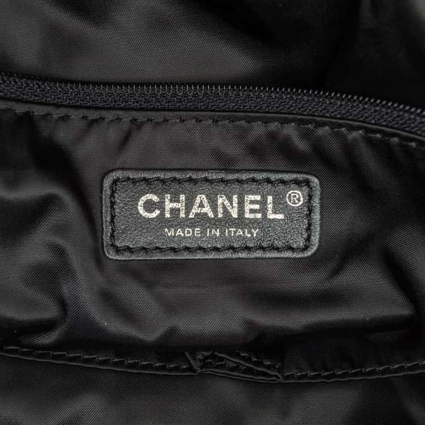 Chanel Large Quilted Knit Pluto Glitter Satchel Black Polyester Good condition - Box View