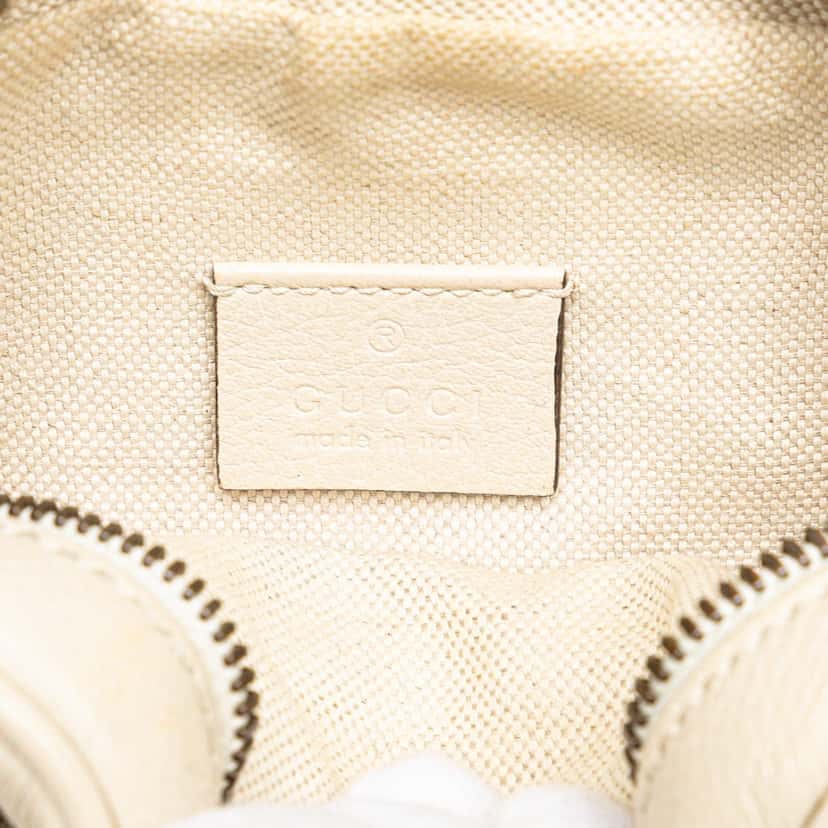 Gucci Mini Grained Leather Logo Crossbody White Leather Good condition - Box View