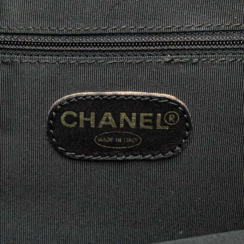 Chanel CC Caviar Leather Tote Black Leather Good condition - Box View