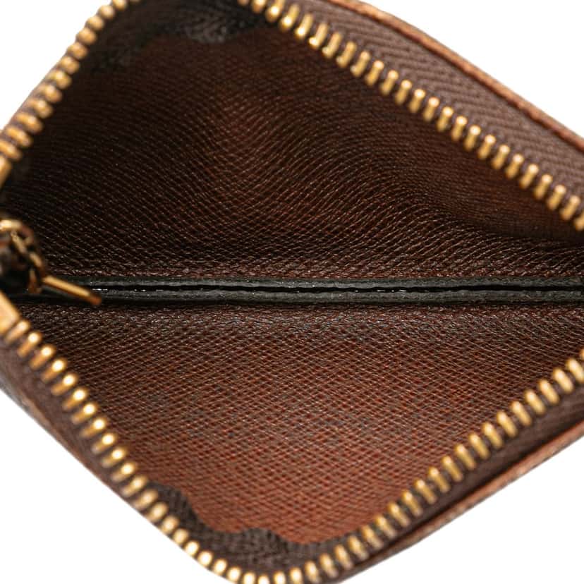 Louis Vuitton Monogram Key Pouch Brown Canvas Good condition - Model View