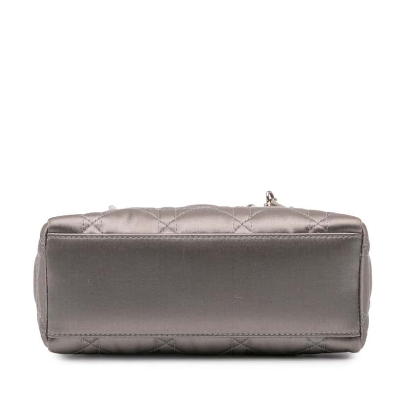 Dior Mini Satin Cannage Lady Dior Grey Satin Good condition - Inside View