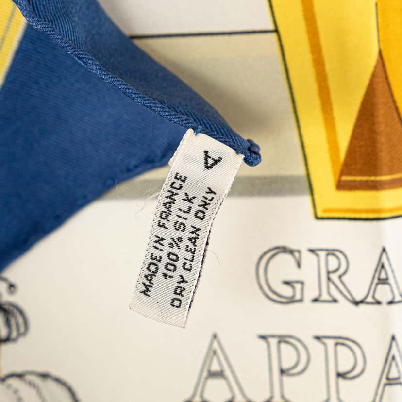 Hermès Grand Apparat Silk Scarf White Silk Good condition - Back View