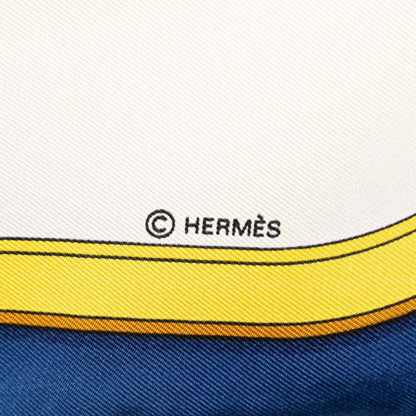 Hermès Grand Apparat Silk Scarf White Silk Good condition - Box View