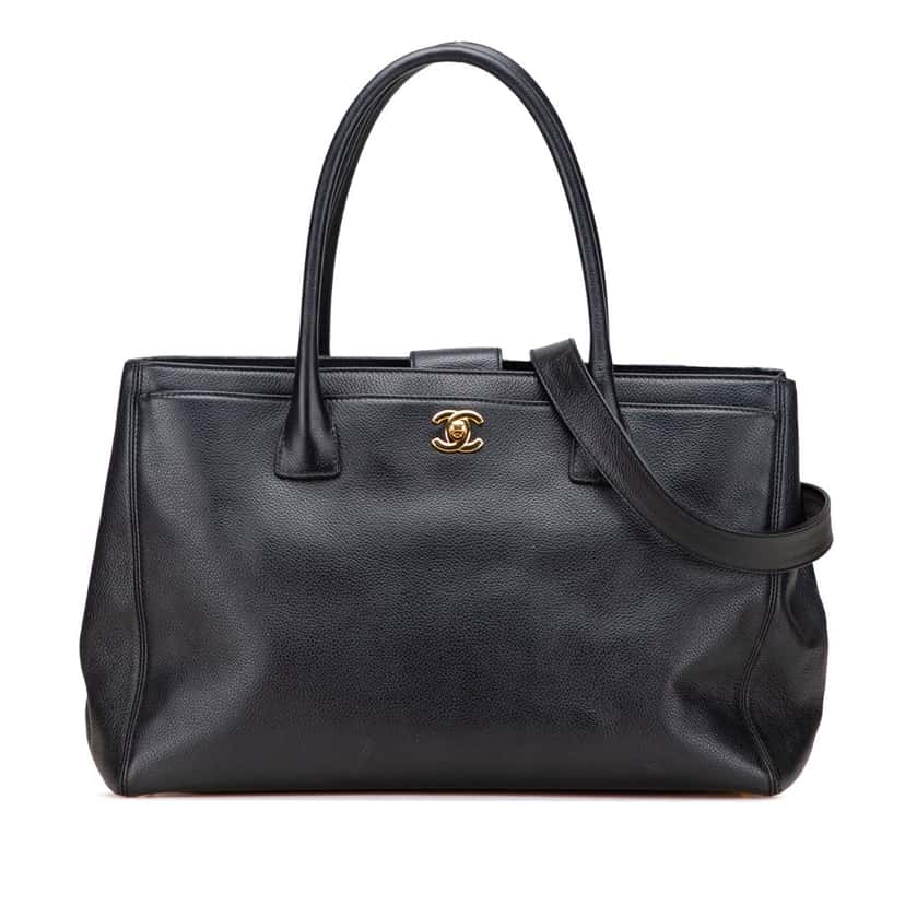 Chanel Medium Calfskin Executive Cerf Tote Black Leather Good condition - Front View