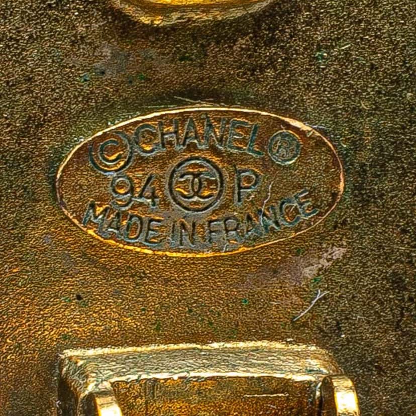 Chanel Gold Plated Acrylic CC Button Clip on Earrings Gold Metal Good condition - Inside View