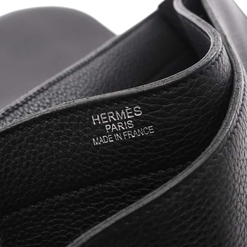 Hermès Togo Sac A Depeches 38 Black Leather Good condition - Box View