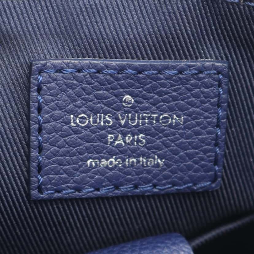 Louis Vuitton Monogram Bandana Randonnee PM Blue Canvas Good condition - Model View
