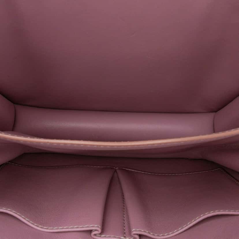 Celine Medium Calfskin Classic Box Pink Leather Good condition - Model View