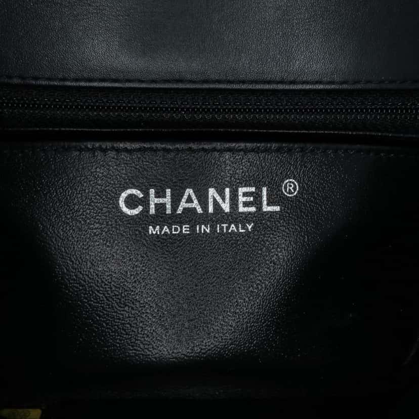 Chanel Mini Square Classic Patent Single Flap Black Leather Good condition - Box View